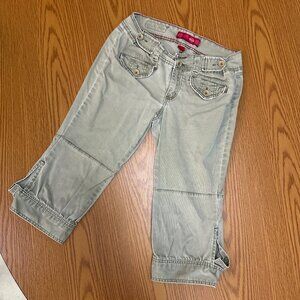 VINTAGE GLO Jeans Low Rise Cargo Capris // Y2K Olive Green